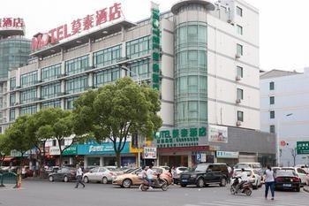 Motel 168 Shanghai Nanhui Huinan Subway Station Eksteriør bilde